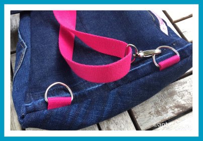 antetanni-naeht-rucksack-crossbag-jeans-pretty-in-pink_Karabiner-D-Ringe